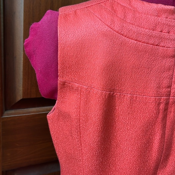 Tory Burch Dress Sleeveless dark coral almost orange flattering sheath Sz 6 - Picture 13 of 16